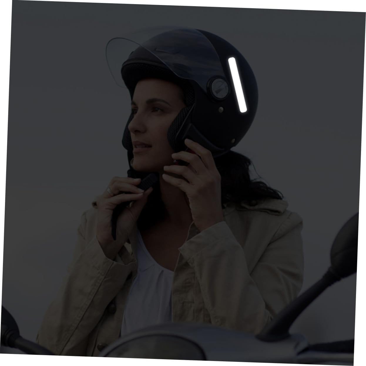 ULTECHNOVO 6 Blätter Reflektierende Helmaufkleber Aufkleber Für Skihelme Helmaufkleber Und Abziehbilder Aufkleber Für Helme Reflektierender Aufkleber Schneemobil-Aufkleber Helm-Aufkleber Harz