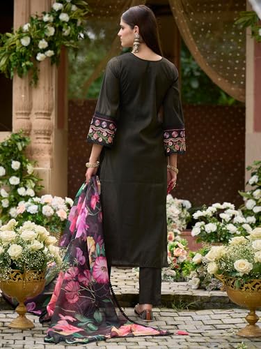 Image of INDO ERA Women's Off White Silk Blend Embroidered Straight Kurta Pant And Dupatta Set (IEOUT6962)