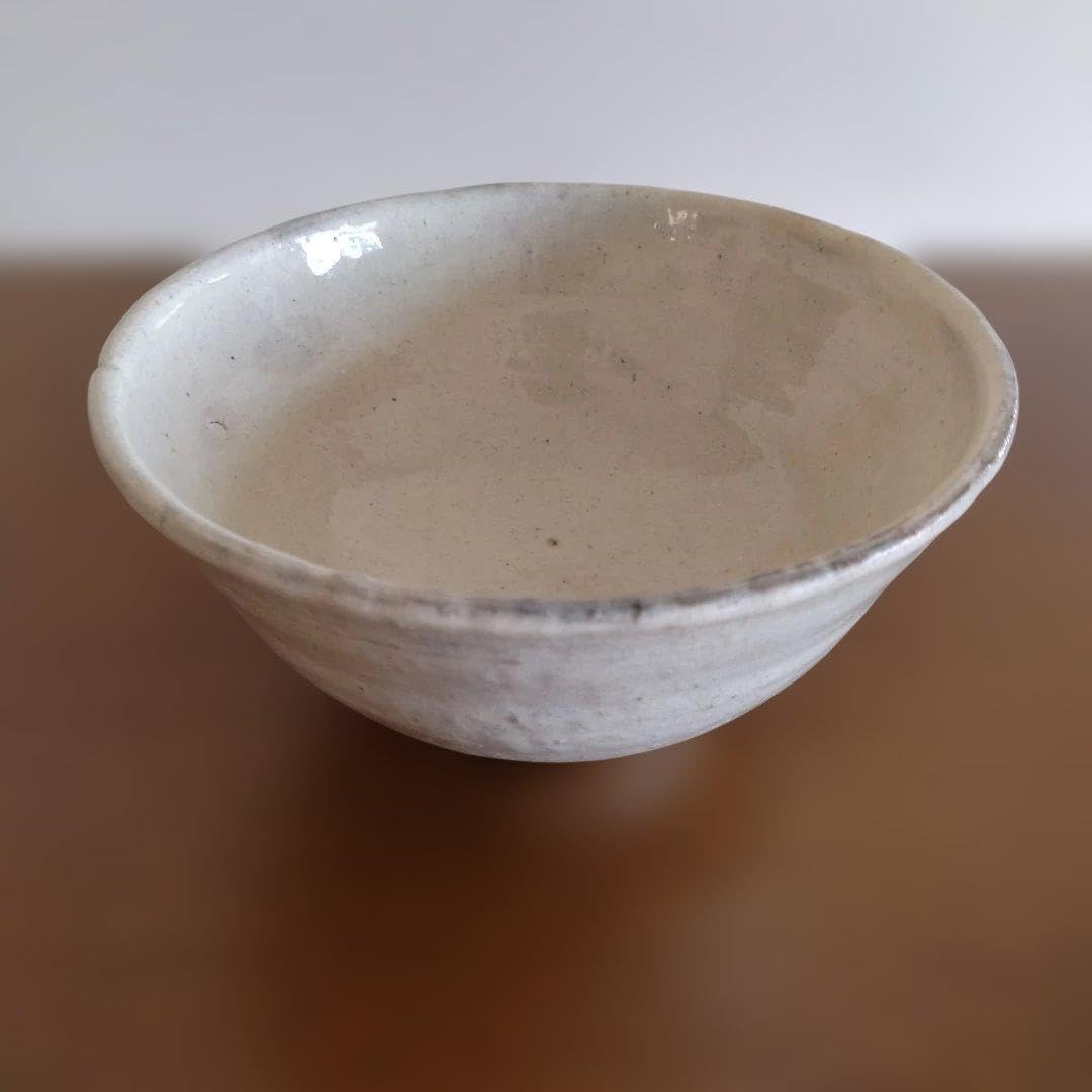 Amazon.co.jp: 益子焼 佐藤敬さんの粉引茶碗 : おもちゃ