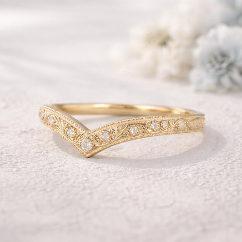 Engraved Solid Gold Curved CZ DIamond Wedding Band Vintage Leaf Engraving Vine Couples Ring Alternative Fine Stacking Jewelry Engagement Gift Ring