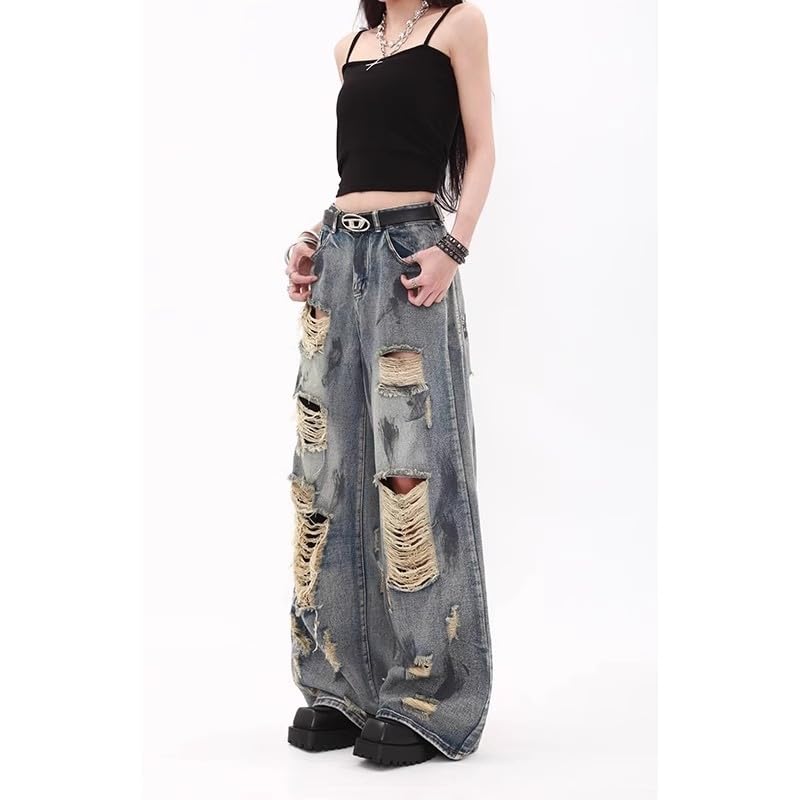 Jeans denim lavé pour femmes aux finitions déchirées et délavage vintage