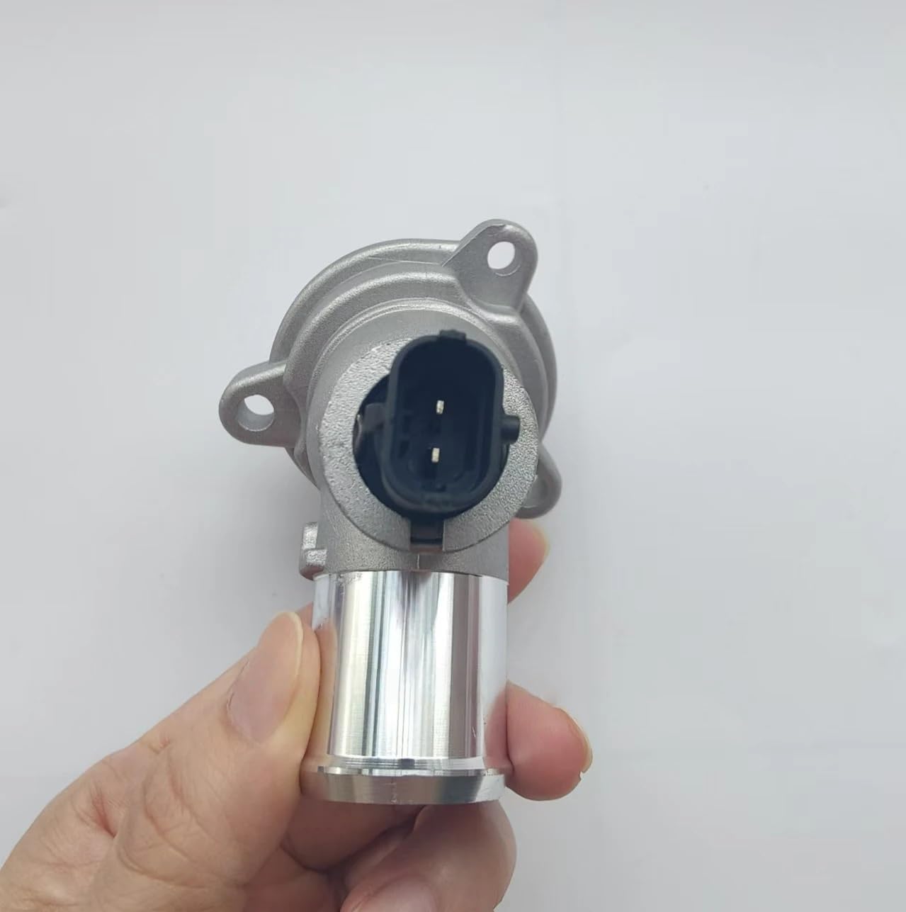 Termostat układu chłodzenia silnika pasujący do Chevrolet Spark 1.2L OEM#25199831 Obudowa termostatu