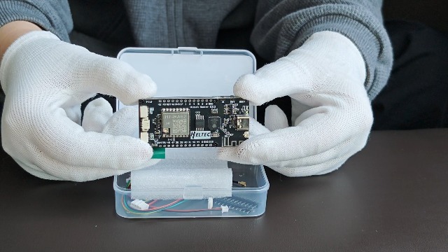 Amazon.com: Meshtastic 2.13 inch Black White E-Ink Smart Display