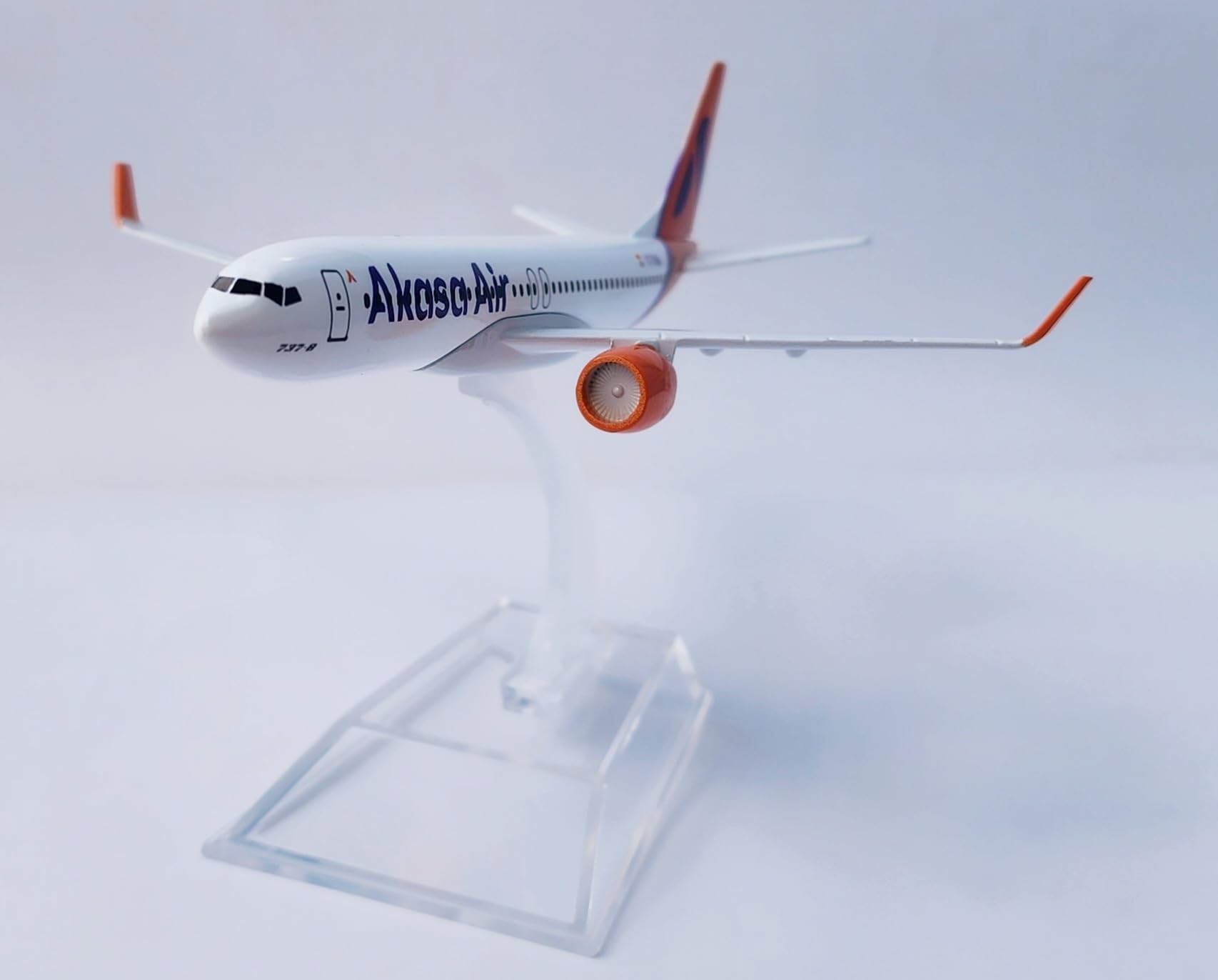 AKASA AIR Boeing 737 16 cm Diecast Alloy Metal AirCraft Aeroplane Model