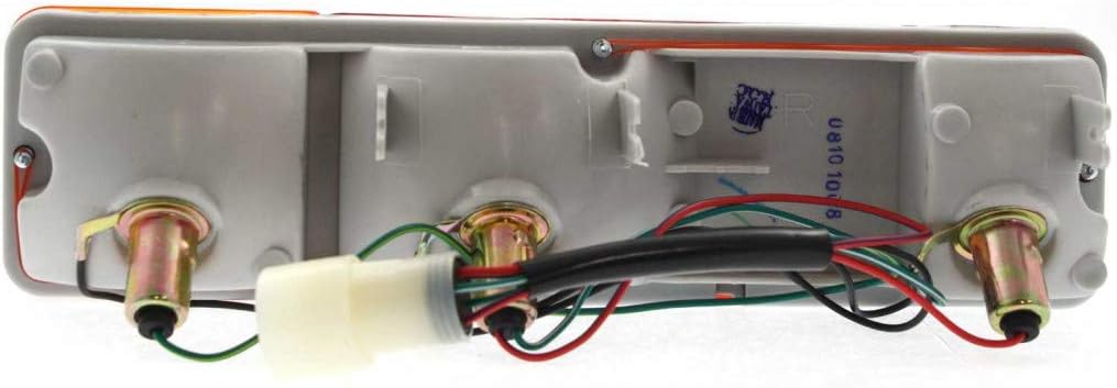 CarLights360 For Suzuki Samurai Tail Light 1986-1995 Passenger Side | Bulbs Included | SZ2801101 | 35603-80022