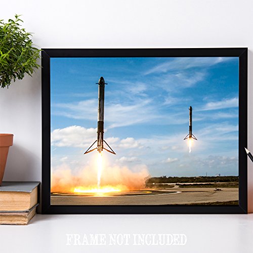 Astronomy Poster - Spacex Falcon Heavy Boosters Landing - 11X14 Unframed Art Print - Vintage Posters For Dark Academia, Space Poster For Astronomers And Space Exploration Enthusiasts #TOP5