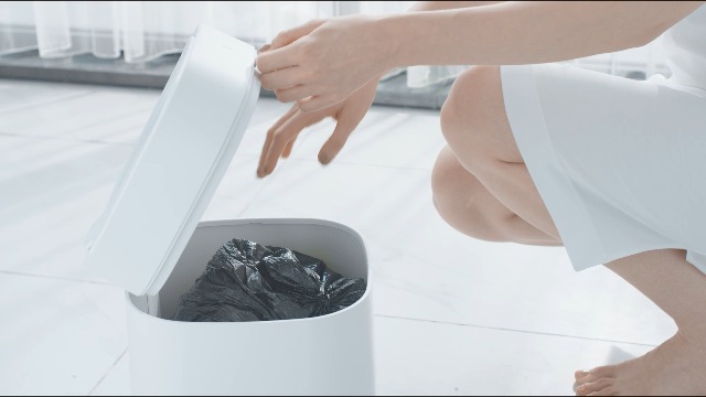 Watch The Townew T Air X is a smart trash can with motion sensor