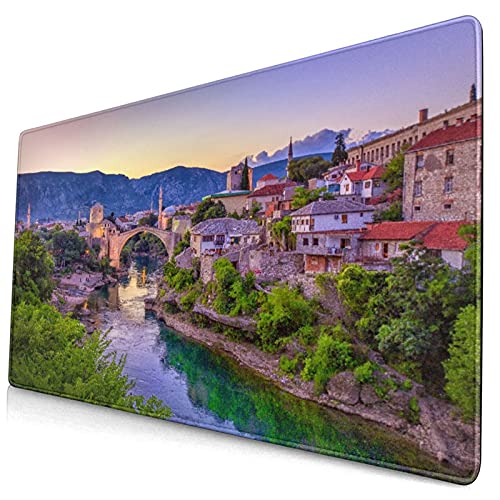 Preisvergleich Produktbild Nettes Mauspad Mostar Brücke Bosnien und Herzegowina,Rechteckiges rutschfestes Gummi-Mauspad für den Desktop, Gamer-Schreibtischmatte, 15,8 "x 29,5"