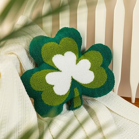 eUty 14''L*11''H St Patrick's Day Green Pillow, Lucky Shamrock Throw Pillow, Green Saint Patrick's Day Shamrock Shaped Pillow for Couch Sofa Bedroom Cover