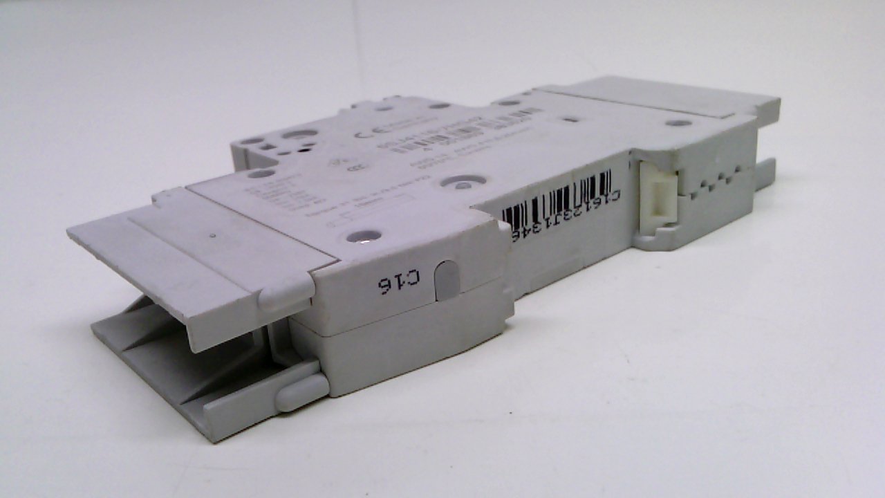 Siemens 5SJ41167HG42 Miniature Circuit Breaker, UL 489 Rated, 1 Pole Breaker, 16 Ampere Maximum, Tripping Characteristic C, DIN Rail Mounted, Type NSJ, 277 VAC, 60 VDC