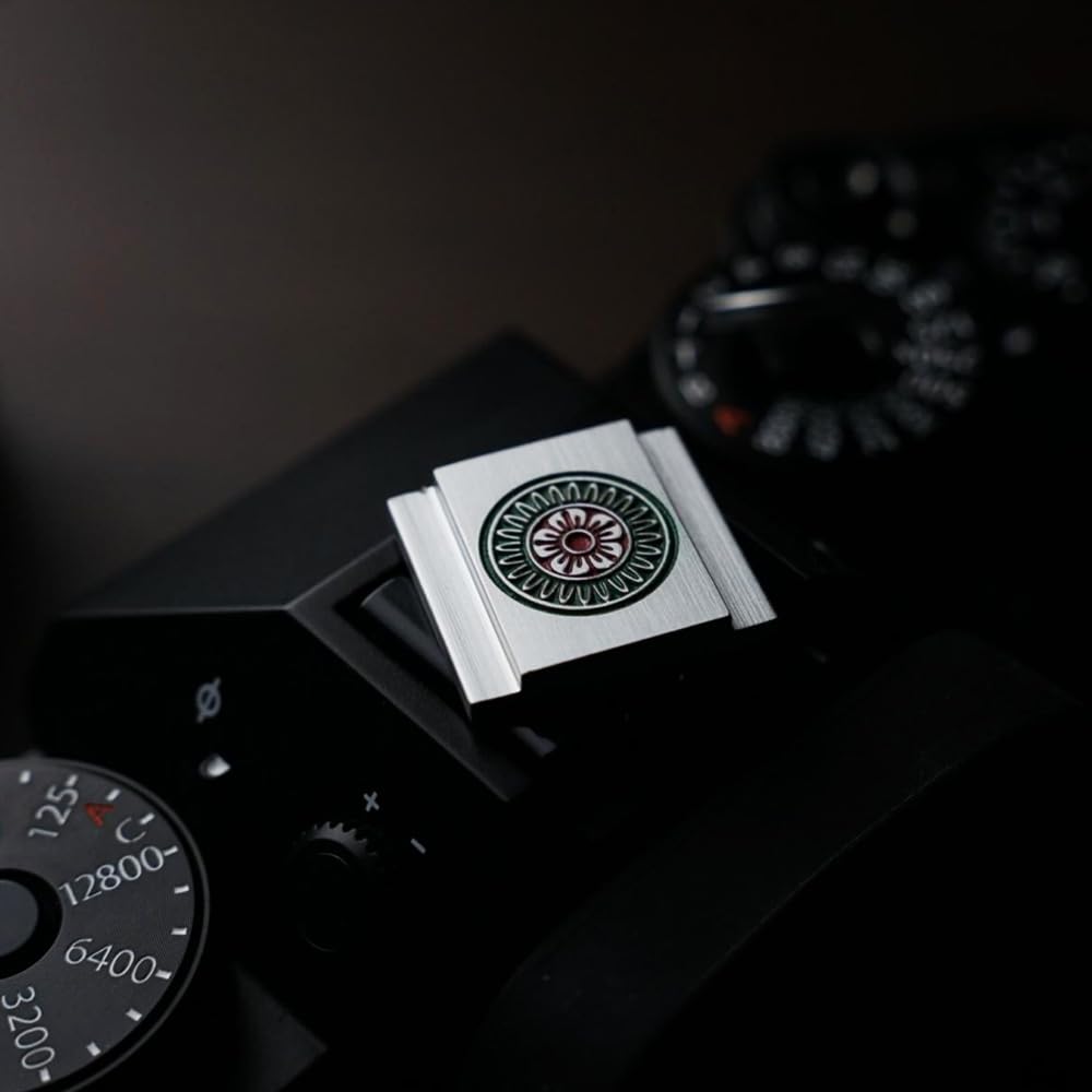 Chinese Mahjong Camera Shutter Button and Camera hot Shoe Cover, Suitable for Fuji XE3/XE4/XT100/XT200/XT20/XT30/XT4/XT5/XPRO2/XPRO3/Nikon ZF (Chinese Mahjong hot Shoe Cover)