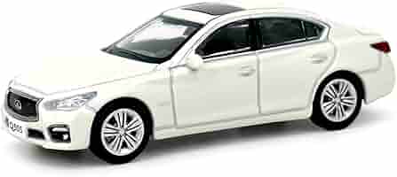 インフィニティ Q50 ミニカー ホワイト 楽天市場】インフィニティ特注 1/18 インフィニティ Q50