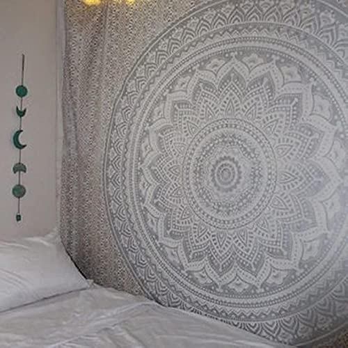 Tenture murale esthétique mandala et déco chambre boho