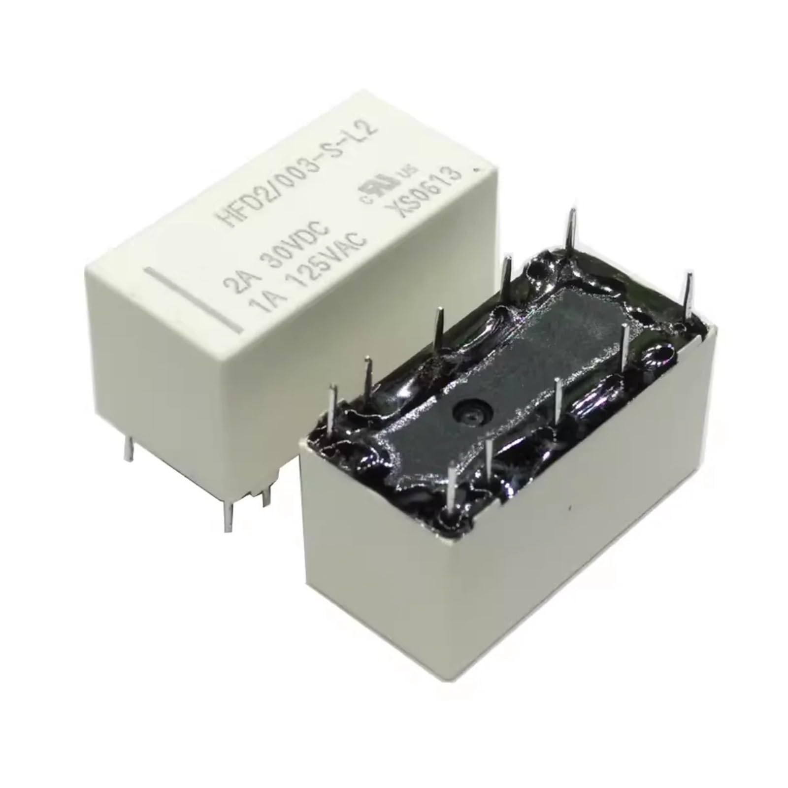 Relais HFD2/005-M à maintien magnétique double groupe 2A 30VDC