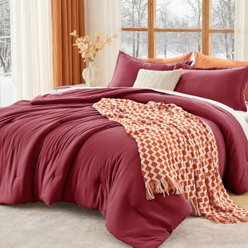 Image of MUXHOMO Oversized Queen Comforter Set, Lightweight Down Alternative Bed Set | All Season 3 Piece Bedding Set,Ultra Soft Down Alternative,Includes 1 Comforter 98x98 and 2 Pillow Shams 20x26,Burgundy Red