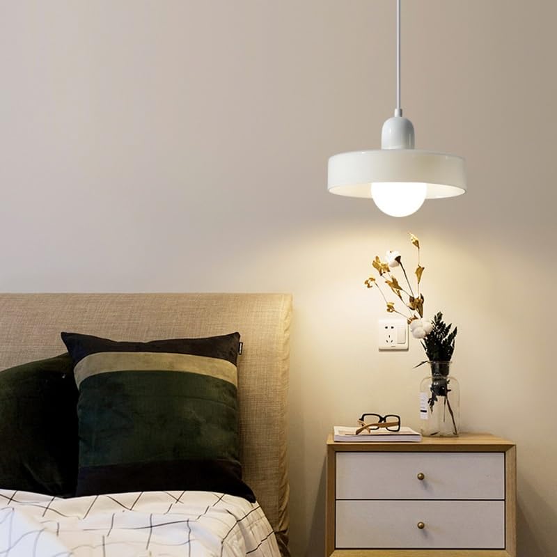 Lampadari, Personalità creativa con cupola in metallo