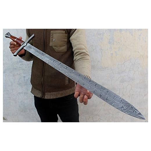 Custom Damascus Steel / Sword / Dagger / Celtic Sword 37" Long Legendary GLADIOUS Sword Machete Hunting Sword
