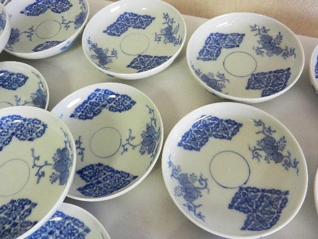 Amazon.co.jp: 京焼初代 幹山伝七作 藍繪深皿20客（裏印大日本幹山製