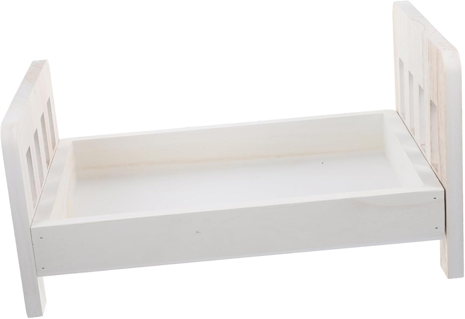 Wooden Bed Photography Prop for Newborns Adorable Compact Design Safe Premium for Unique Photoshoots for Photography and Memorable Moments