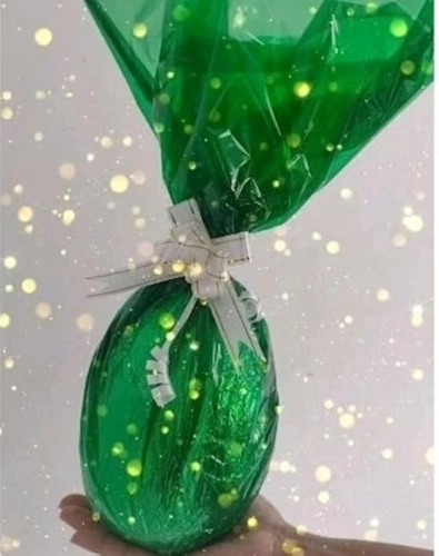 Ovo de Páscoa Tradicional com bombons Artesanal Doces Dinda (1 kg)