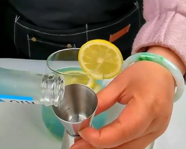 2 Doseurs Cocktail En Inox 2cl/4cl - Jigger Double Pour Bar, Gin, Whisky, Mixologie - 11