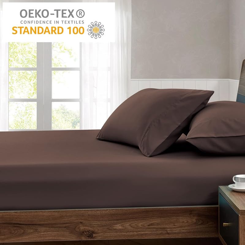 Image of Amazon Brand - Umi Cotton Feel Glace Cotton Fade Resistant Elastic Fitted Double Bed Bedsheet with 2 Pillow Covers Fits Upto 8 inches Mattress, Size- 72x72x10 Inches, Brown