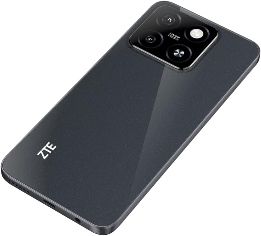 Telèfon intel·ligent ZTE Blade A55, part posterior view mostrant el mòdul de la càmera