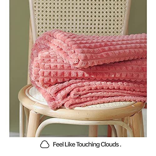 Simple&Opulence Luxury Flannel Fleece Home Furnishing Throw Blanket (Coral Red, 50"X70") #TOP4