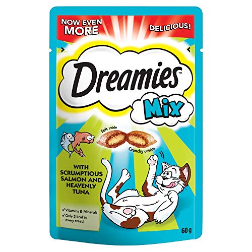 Price comparison product image Dreamies Mix Cat Treats with Scrumptious Salmon & Heavenly Tuna,  60 g,  Black