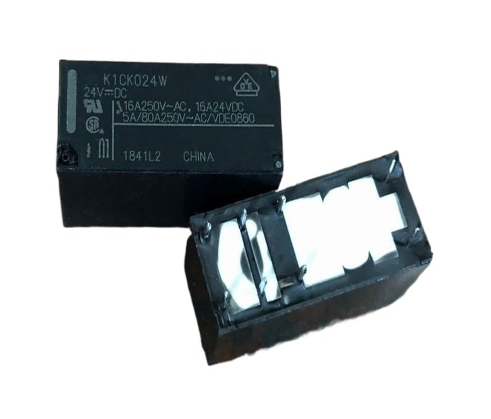 Relais FTR-K1CK024W 24V 16A à 8 broches pour circuit imprimé