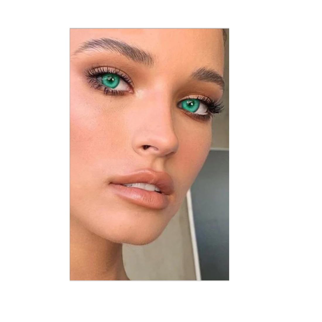 Diamond Eye 1 Pair Monthly Colored turquoise Contact Lenses for Eye Men and Women 1 Lens Storage Box