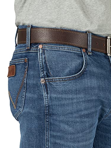 Image of Wrangler Men's Retro Slim Fit Straight Leg Jean