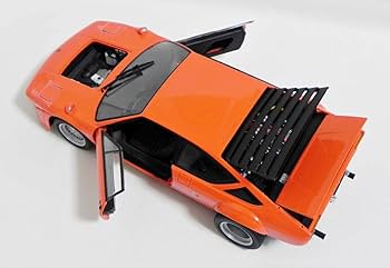 1/18 京商 ランボルギーニ ウラッコ ラリー リアウイング付き 1/18 京商 ランボルギーニ ウラッコ ラリー リアウイング付き