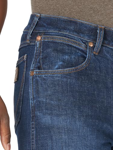 Image of Wrangler Men's Retro Slim Fit Straight Leg Jean
