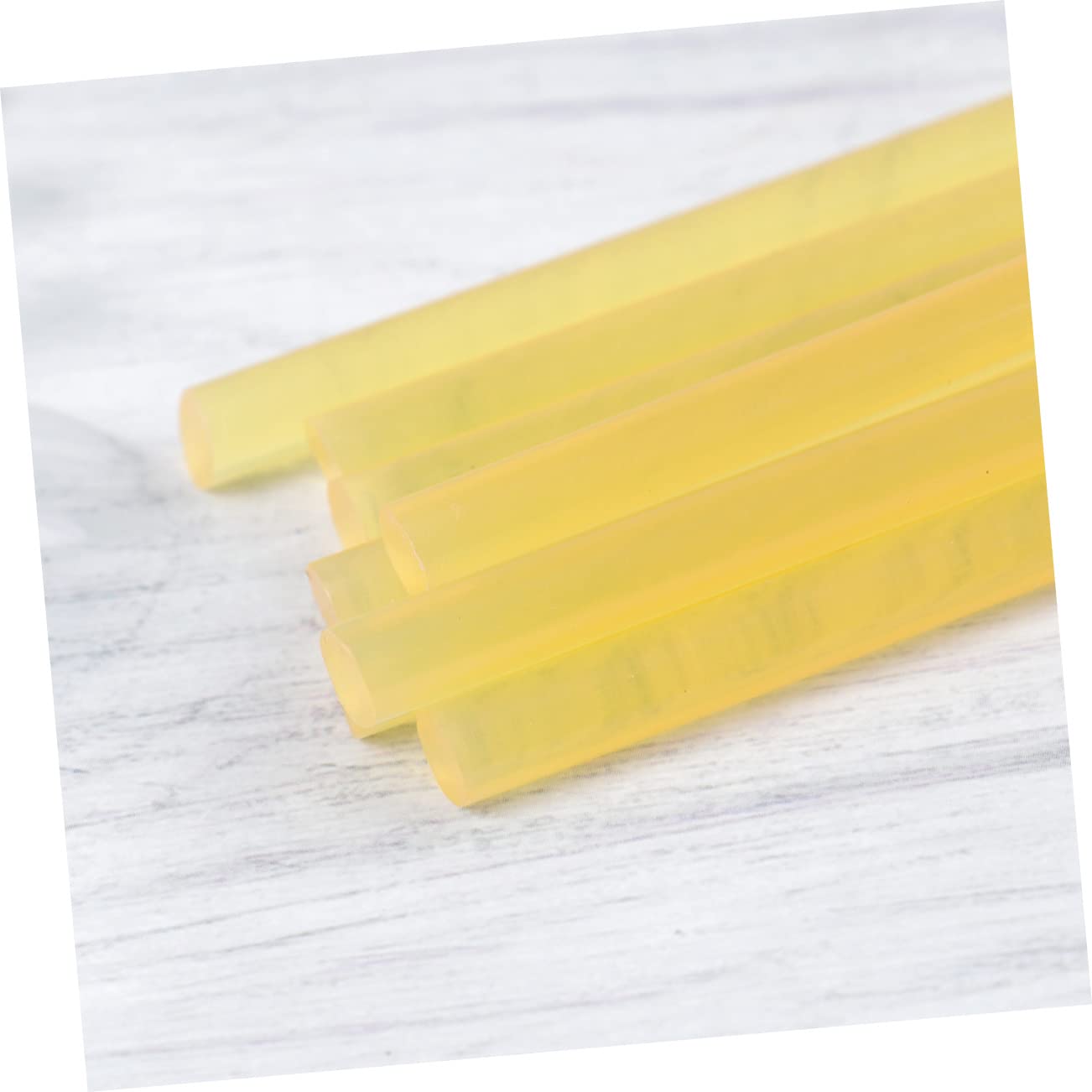 LALAFINA 100pezzi Hot Melt Glue Sticks Adesivi Forti Per Riparazioni Casa e Negozio Strisce Di Colla Gialle Facili Da Usare Odore