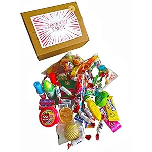 BoomBox® Süßigkeiten Box, Geschenkbox, Party-mix für Erwachsene und Kinder – Nostalgie und neues – Verpackt von Hand mit viel Liebe – +60 Süßigkeiten + Capri Sonne – 1kg –
