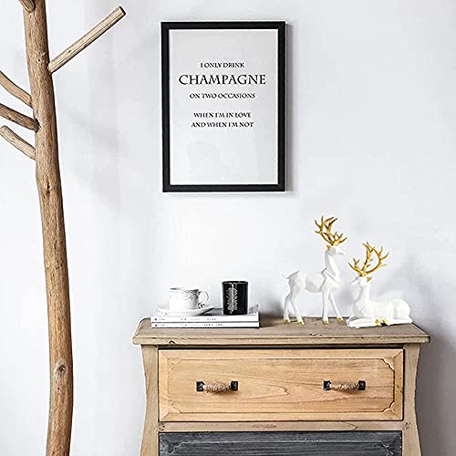 2Pcs 3D Geometric Elk Resin Statue, Seated And Standing Elegant Lucky Deer, Luxurious Simple Style Ideas, Suitable For Living Room, Wine Cabinet, Display Stand, Bedroom, Office Desktop (Golden Deer) #TOP2