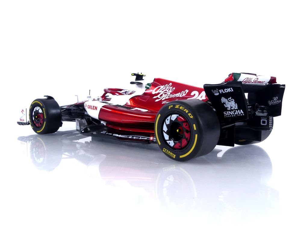 Solido Modellino auto 1:18 Alfa Romeo Guanyu bianco