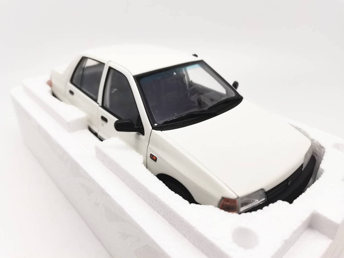 ダイハツ ミニカー LV-N362b ダイハツ ミゼットII カーゴ R Type オプション装着車（黄