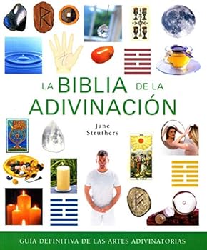 Paperback La biblia de la adivinación: Guía definitiva de las artes adivinatorias (Spanish Edition) [Spanish] Book