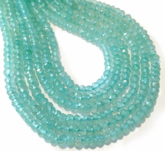 Rondelles d'agate calcédoine aqua facettées de 4mm pour création de bijoux de 20cm