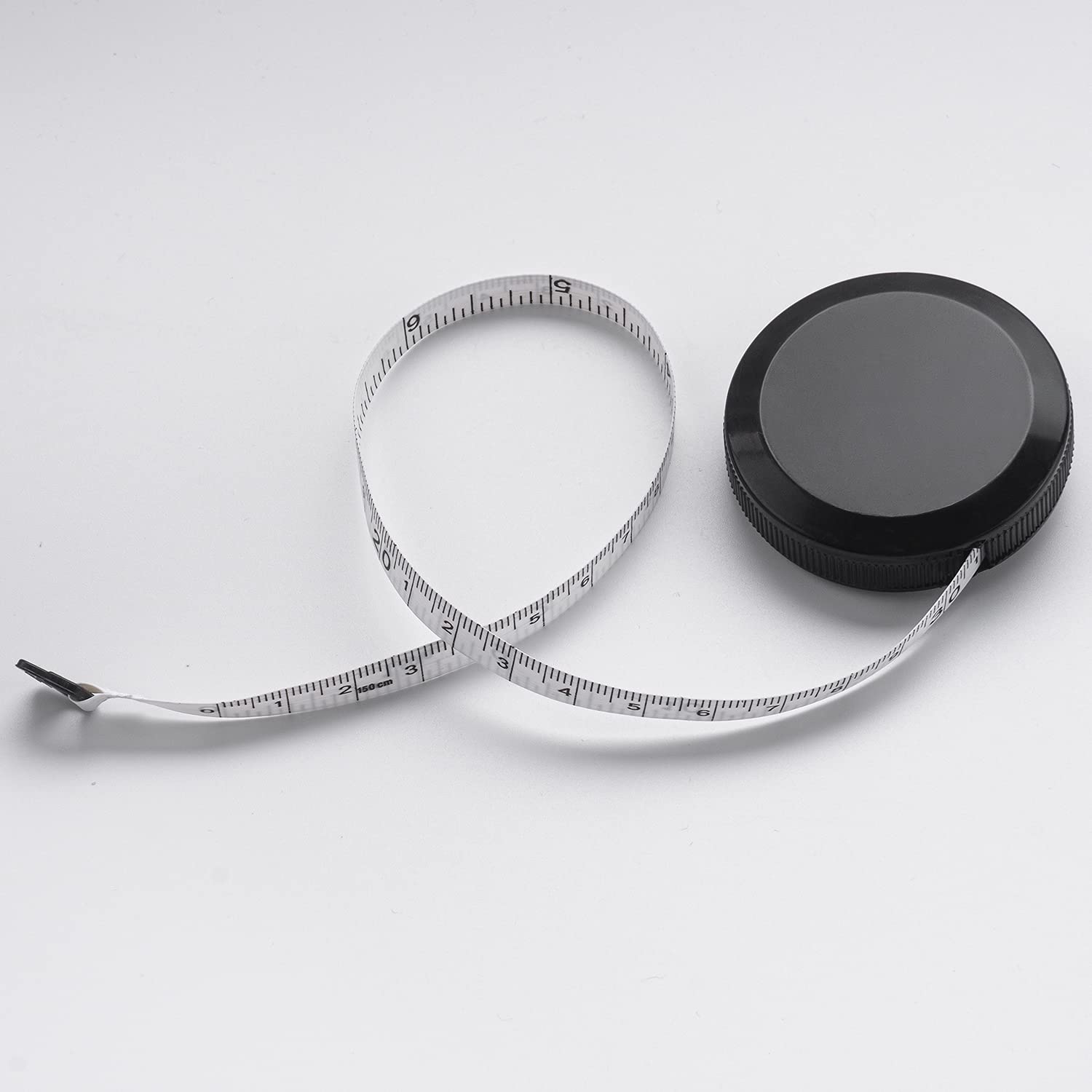 DiCUNO Tape Measure Retractable, Soft Measuring Tape for Body Sewing Tailor Cloth Fabric Craft, 60 Inch/1.5M Black Dual Sided Measurements, Small Pocket Size, 1 Pack