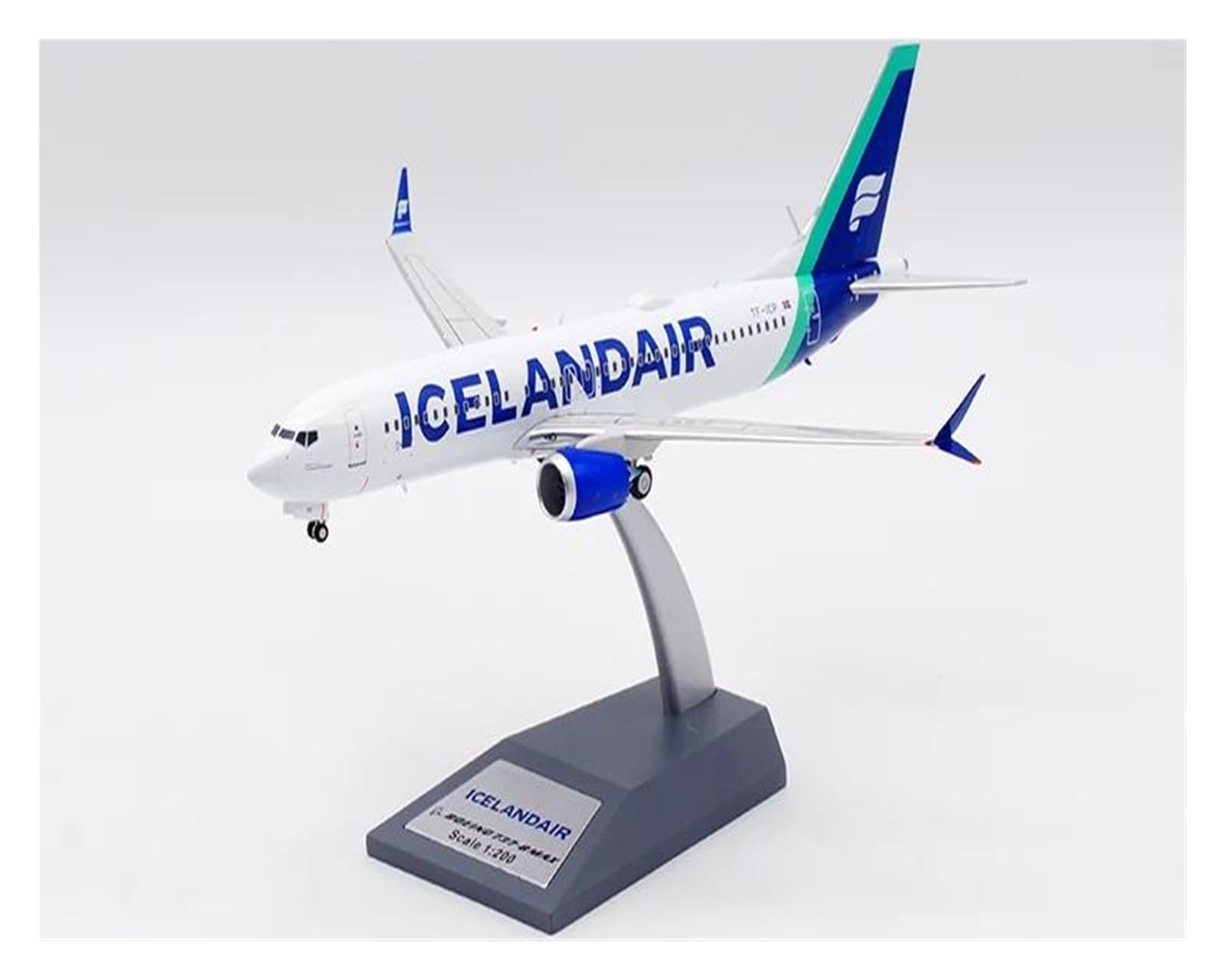 Maquette d'avion Icelandair Boeing B737-8MAX décorez votre bureau avec élégance et passion