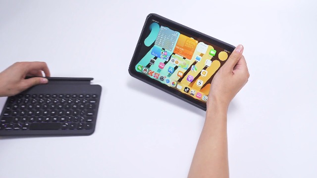 Amazon.com: accrosoo for iPad mini 6/7 (A17 Pro) 8.3