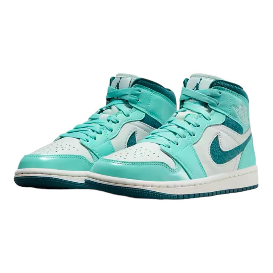 Image of Nike Women's Air Jordan 1 Mid SE Sneaker