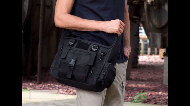 Sac Bandoulière Tactique Homme Molle Militaire étanche - Randonnée Et Outdoor - Taille M