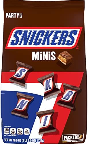 SNICKERS Minis Size Milk Chocolate Candy Bars Bulk Pack, Party Size, 40 oz Bag