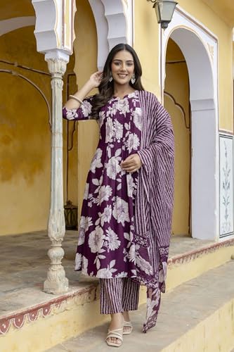 Image of NIVANA Floral Printed Kurta with Pant & Stripe Printed Dupatta | 3 /4 Sleeves | Round Notch Neck Button Detail