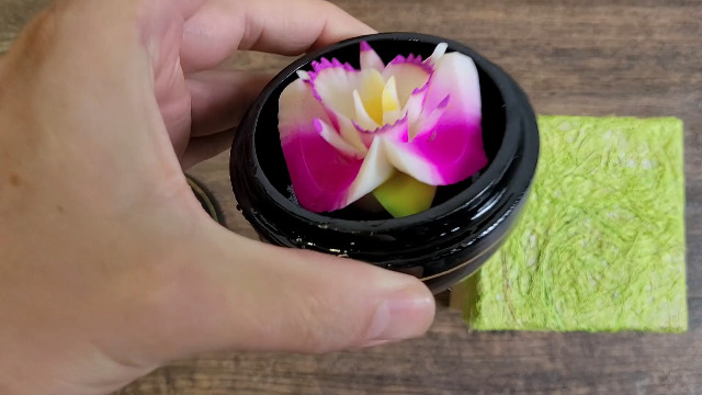Handgeschnitzte Seifenblume In Mangoholzbox - Deko & Geschenk