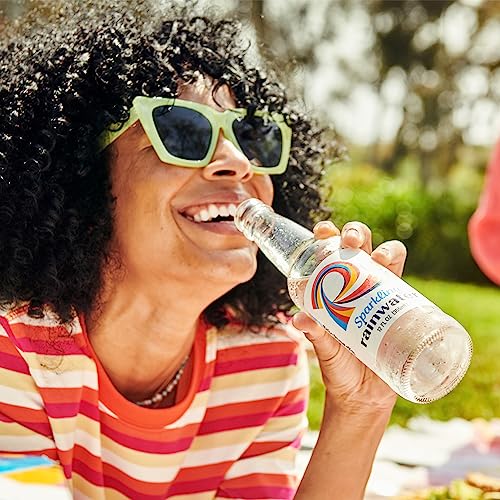 Image of Richard's Sparkling Rainwater, Unflavored Carbonated Bottled Water (12 fl oz Glass Bottle, Single)